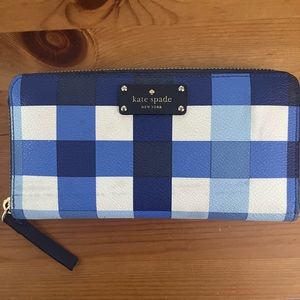 Super Cute Kate Spade Wallet